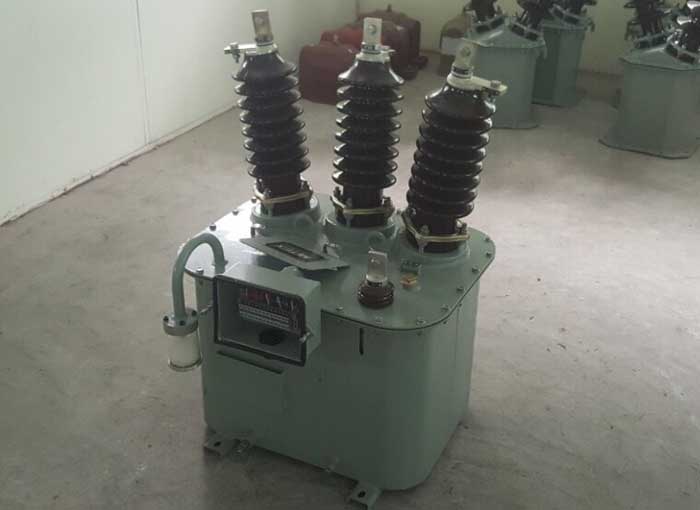 Hợp Bộ Đo Lường 3 Pha M.O.F 25-50/5A 24kV MITEX